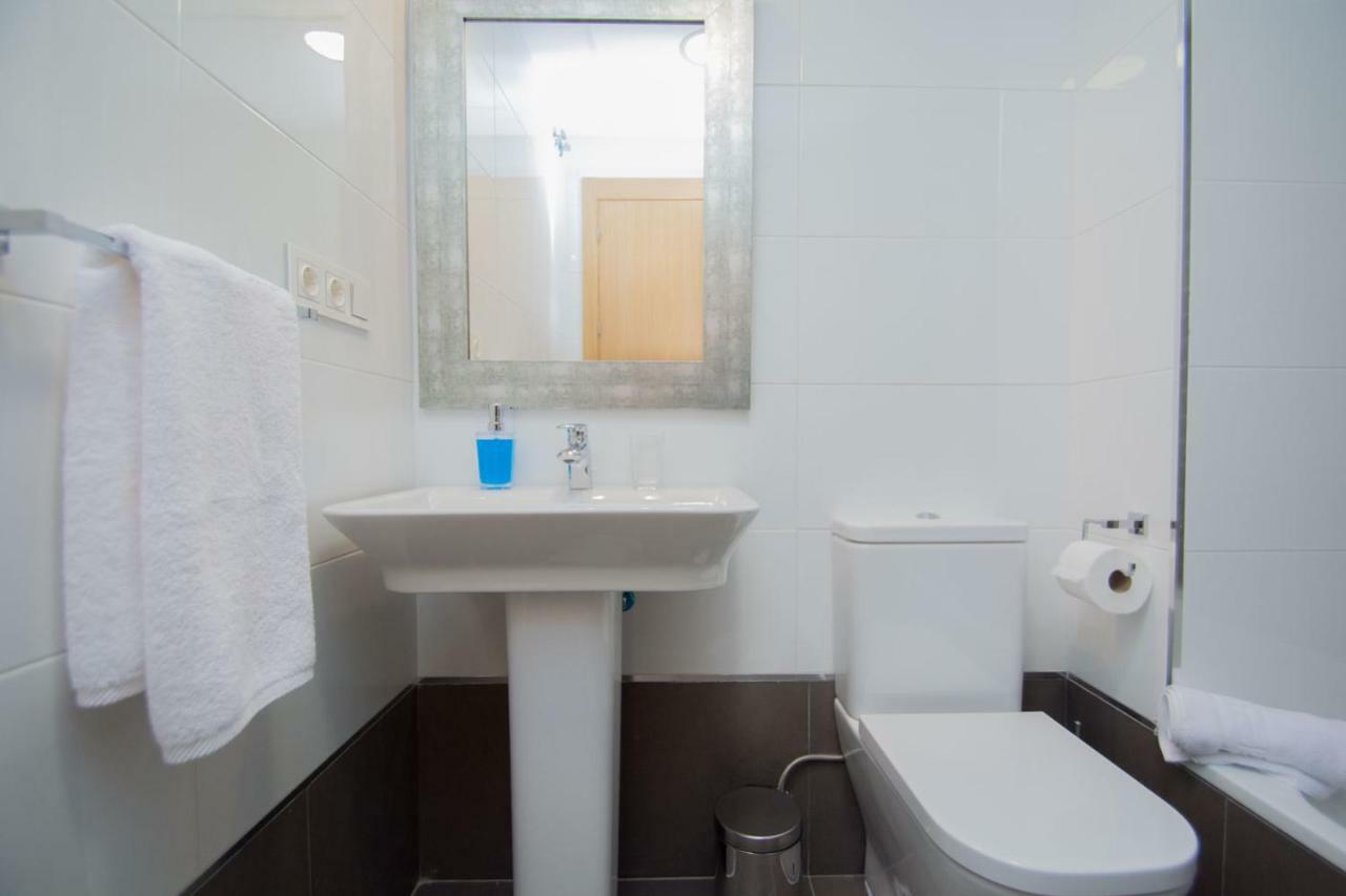 Enjoygranada Arabial 5A - Pool & Free Parking Apartment Luaran gambar